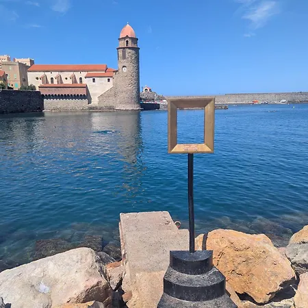 Vue Parking Gratuit Fibre Collioure