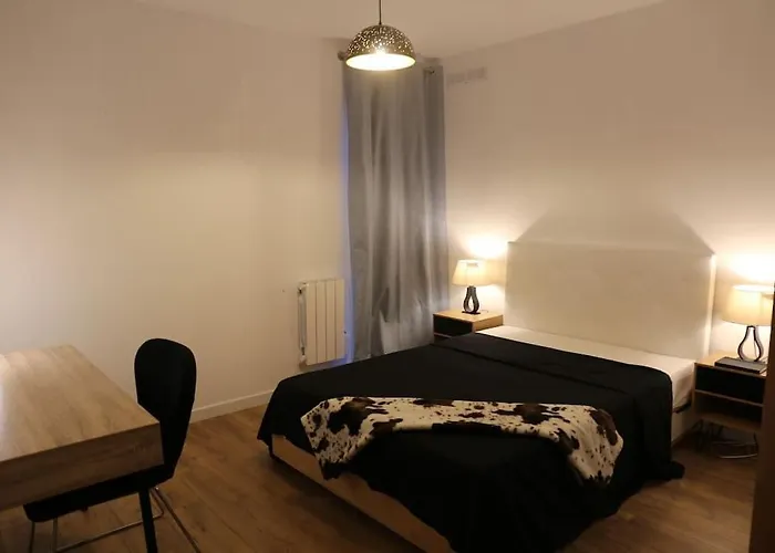 Vue Parking Gratuit Fibre Apartment